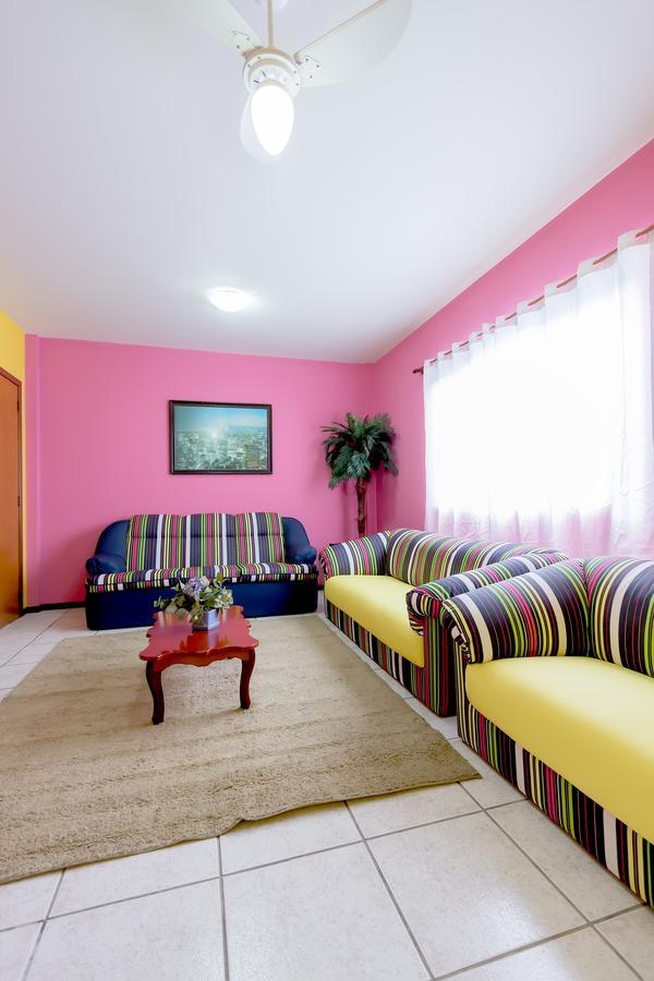 Cabanas Hostel & Suites Balneário Camboriú Exteriör bild